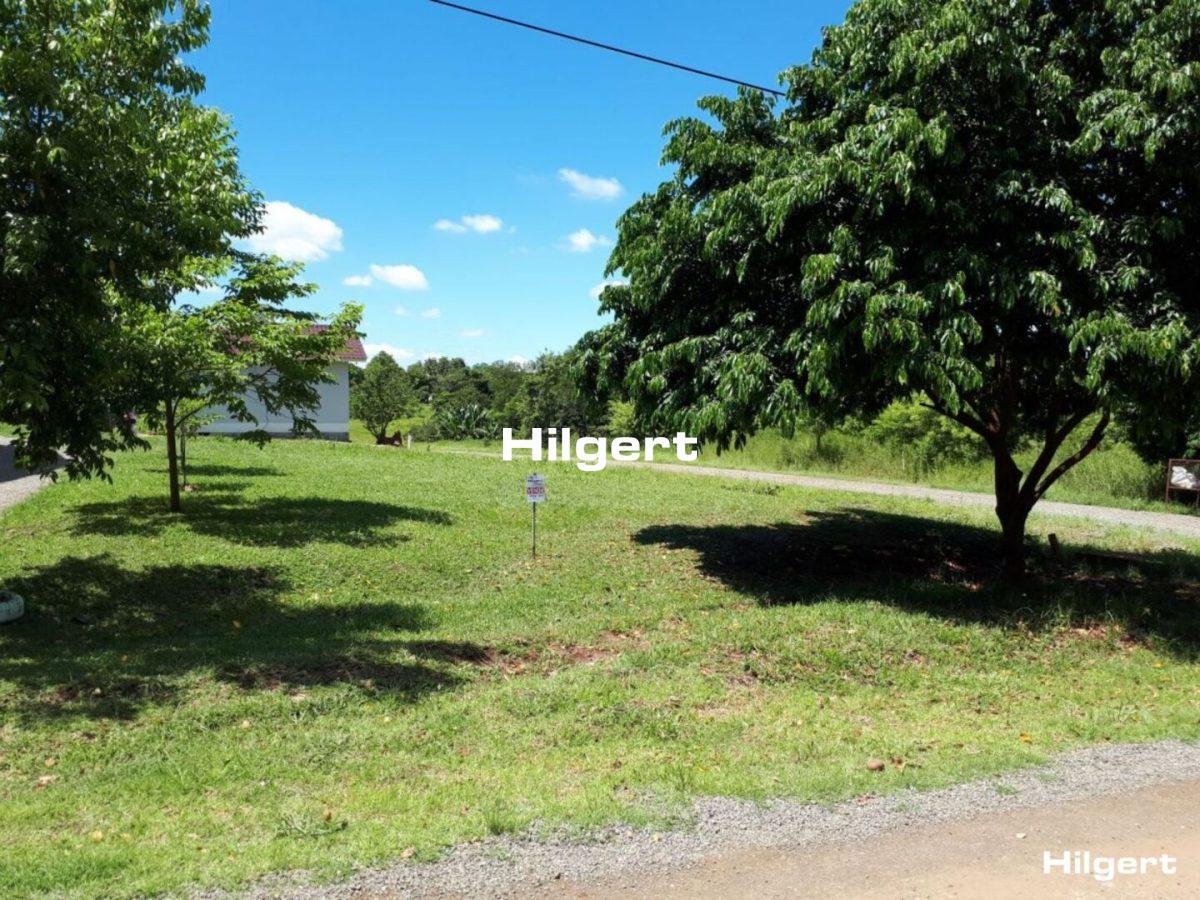 Terreno de esquina no Bairro Aimoré