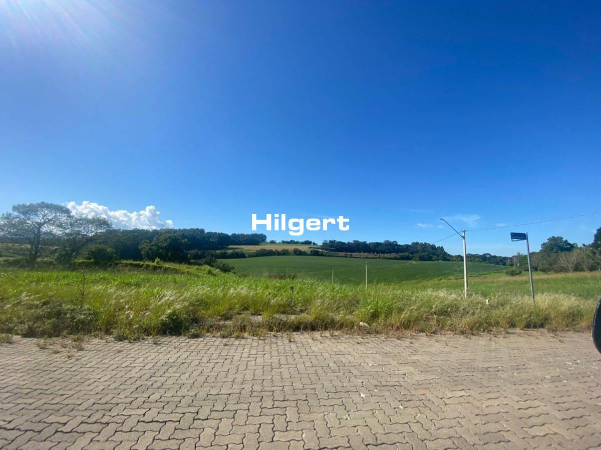 Terreno de esquina no Loteamento Colina do Campo, em São Caetano