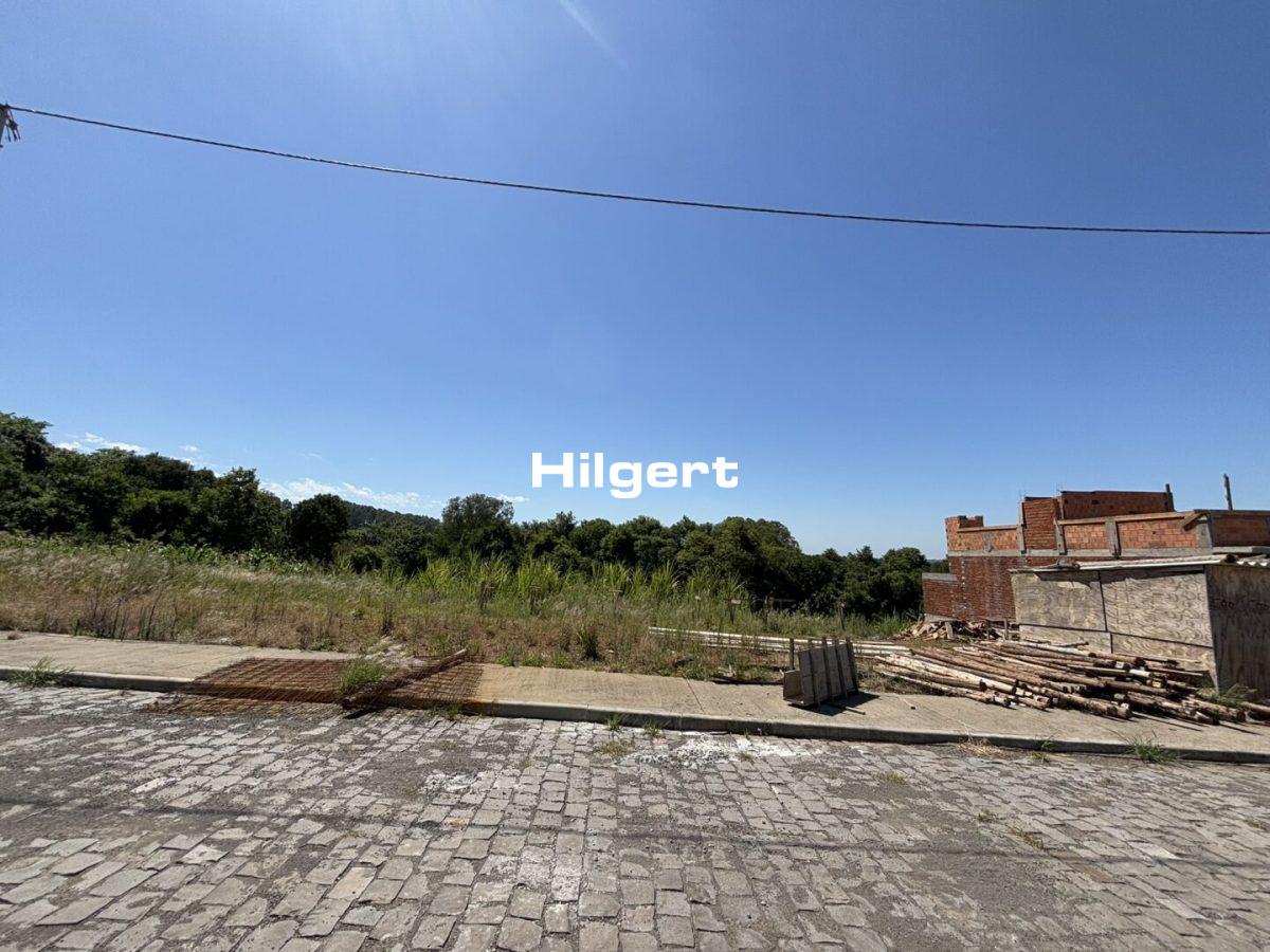 Terreno no Loteamento Refúgio da Colina