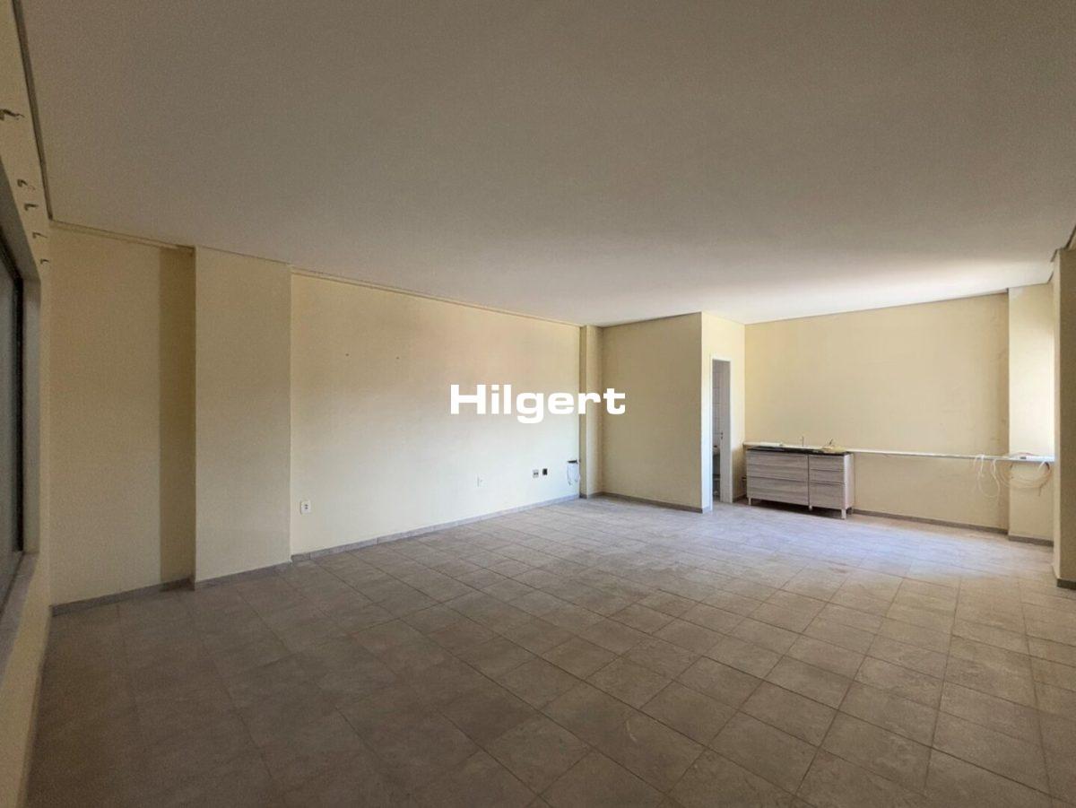 Sala comercial no Ed. São Luis, no Centro de Arroio do Meio