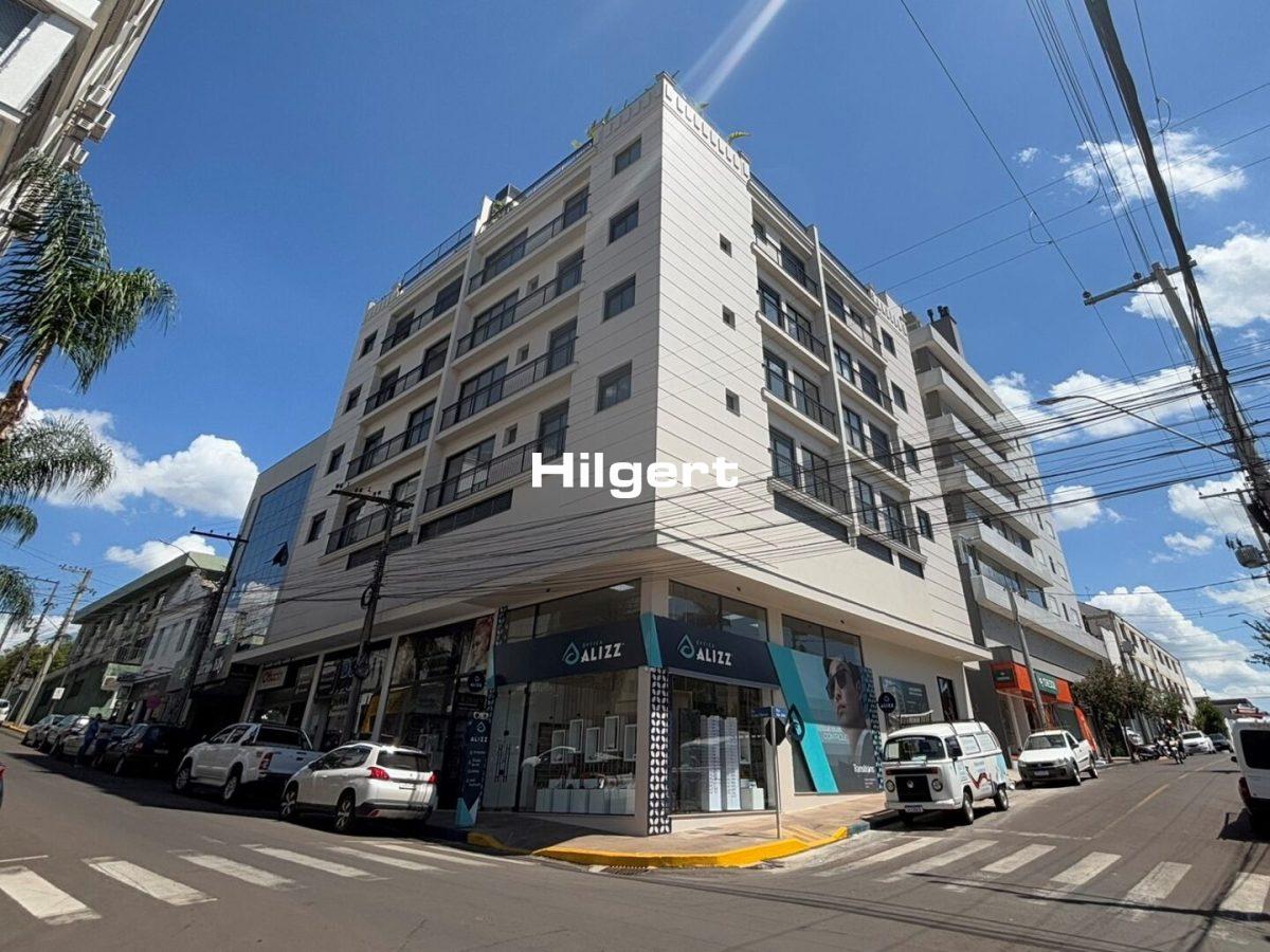Apartamento 3 suítes – Edifício Acrópole