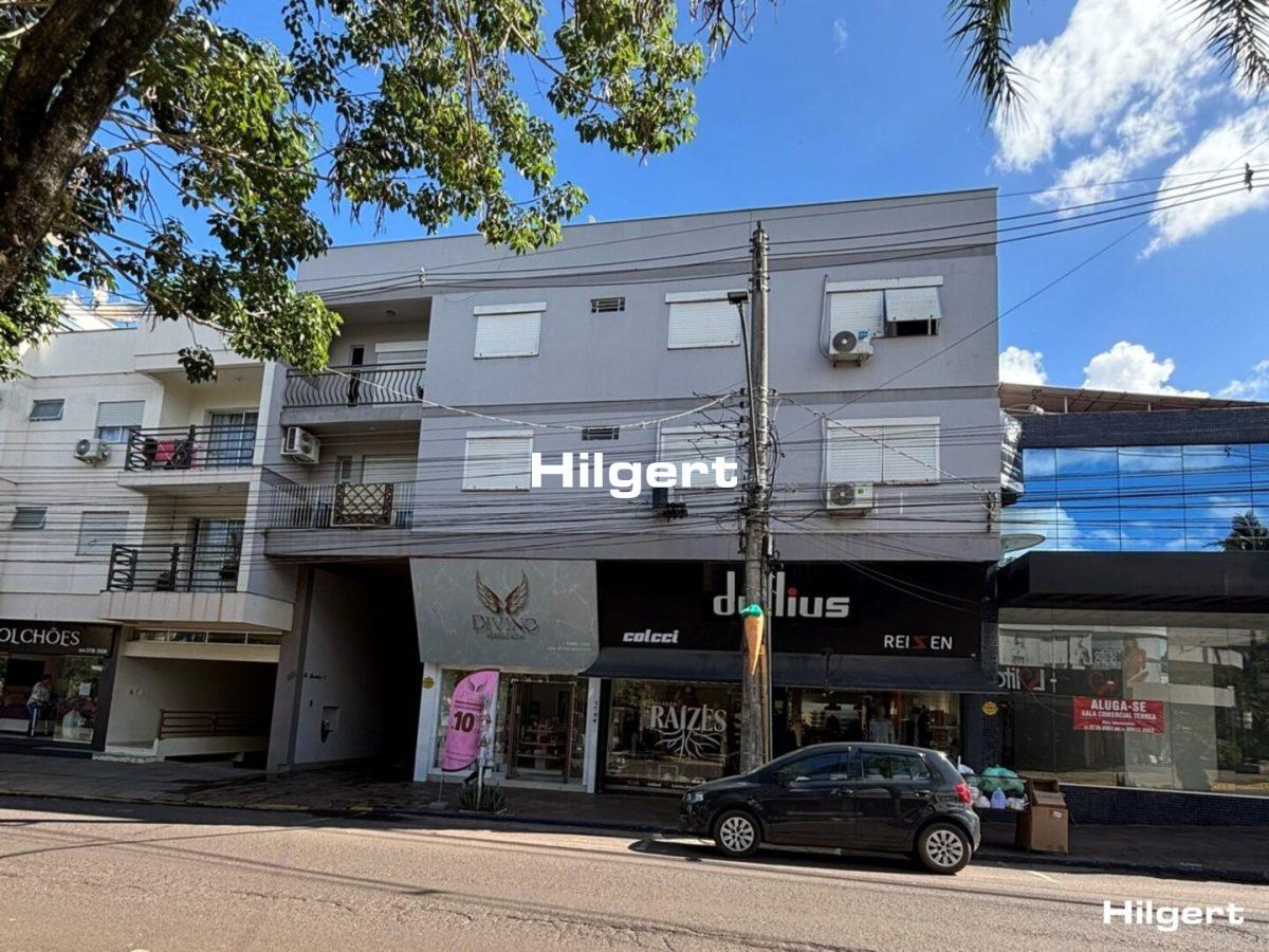 Apartamento com 02 dormitórios no Centro de Arroio do Meio
