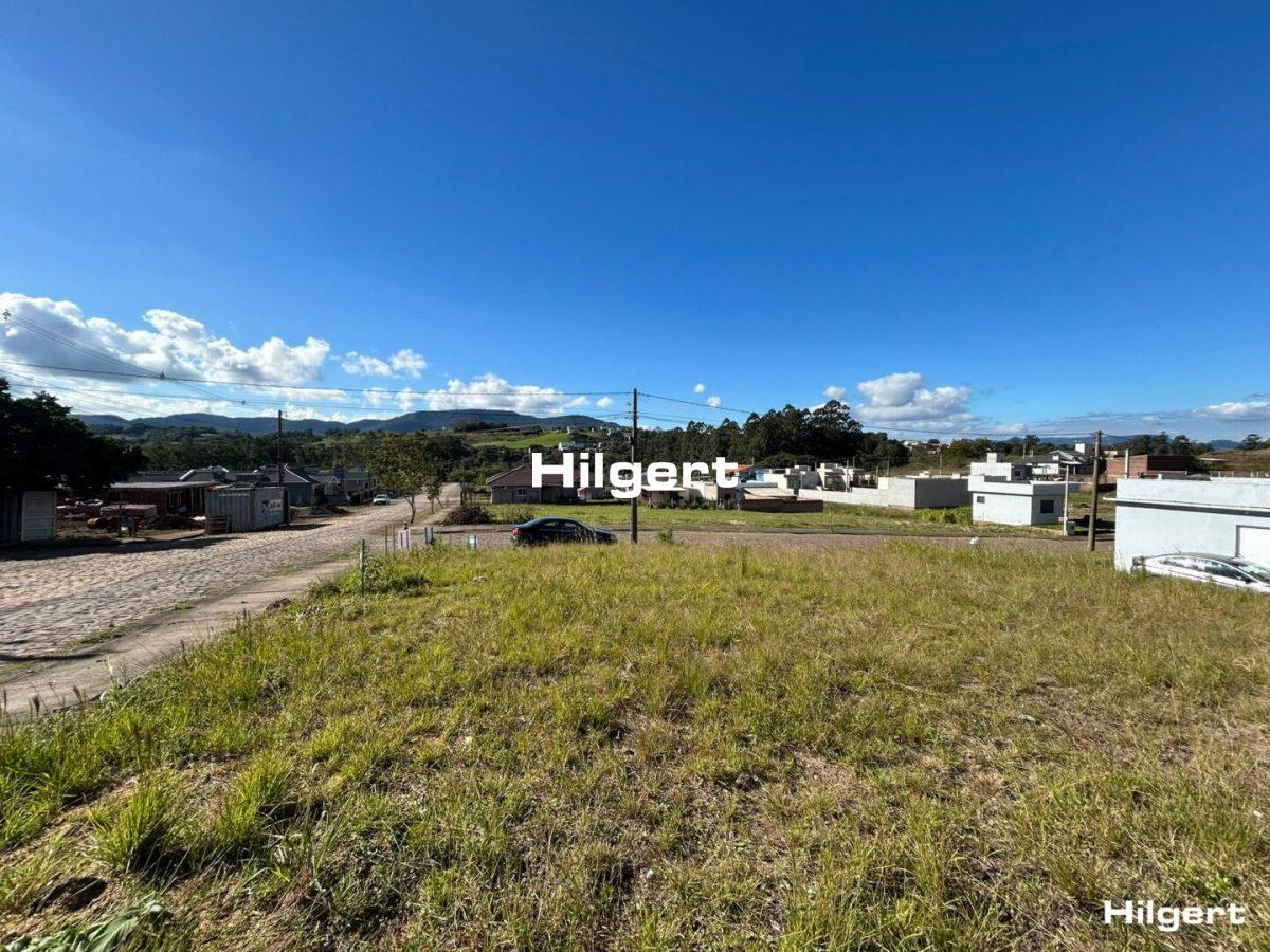 Terreno de esquina com 470m² – Bairro Medianeira