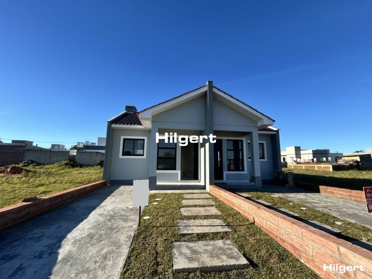 Casa nova com 02 dormitórios – Bairro Medianeira
