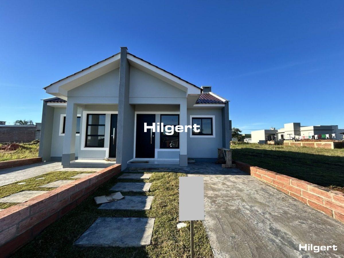 Casa nova com 02 dormitórios – Bairro Medianeira