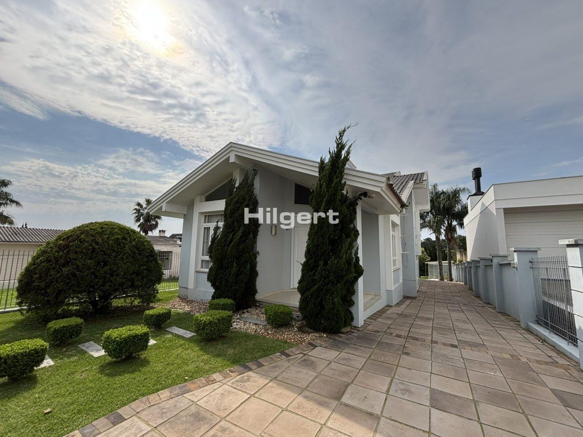 Casa com 03 dormitórios – Bairro Cristo Rei, Estrela