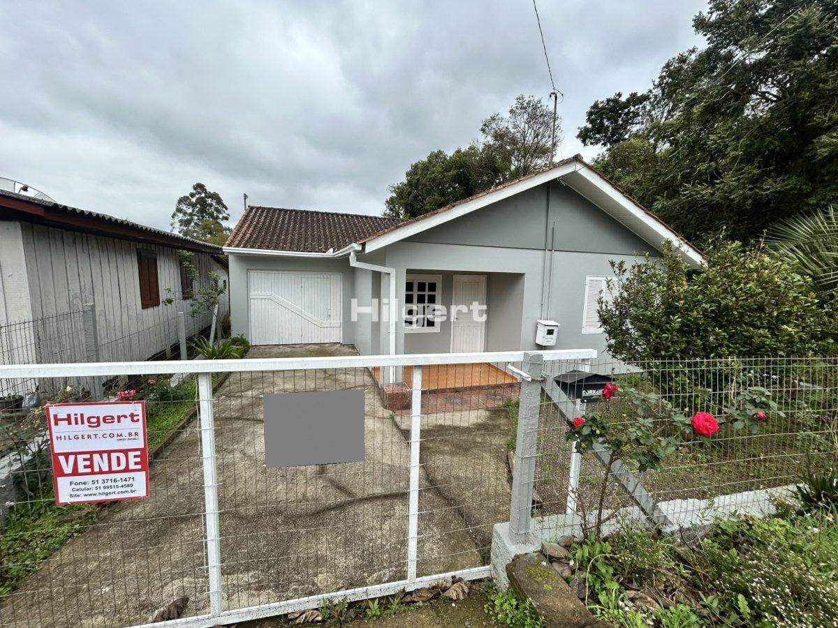 Casa com 03 dormitórios – Bairro São Caetano