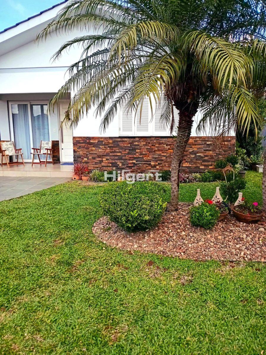 Casa com 03 dormitórios – Bairro São Caetano